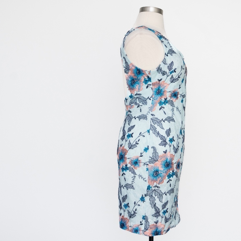 Guess - New! Sweetheart floral sheath‎ dress - Picture 3 of 13
